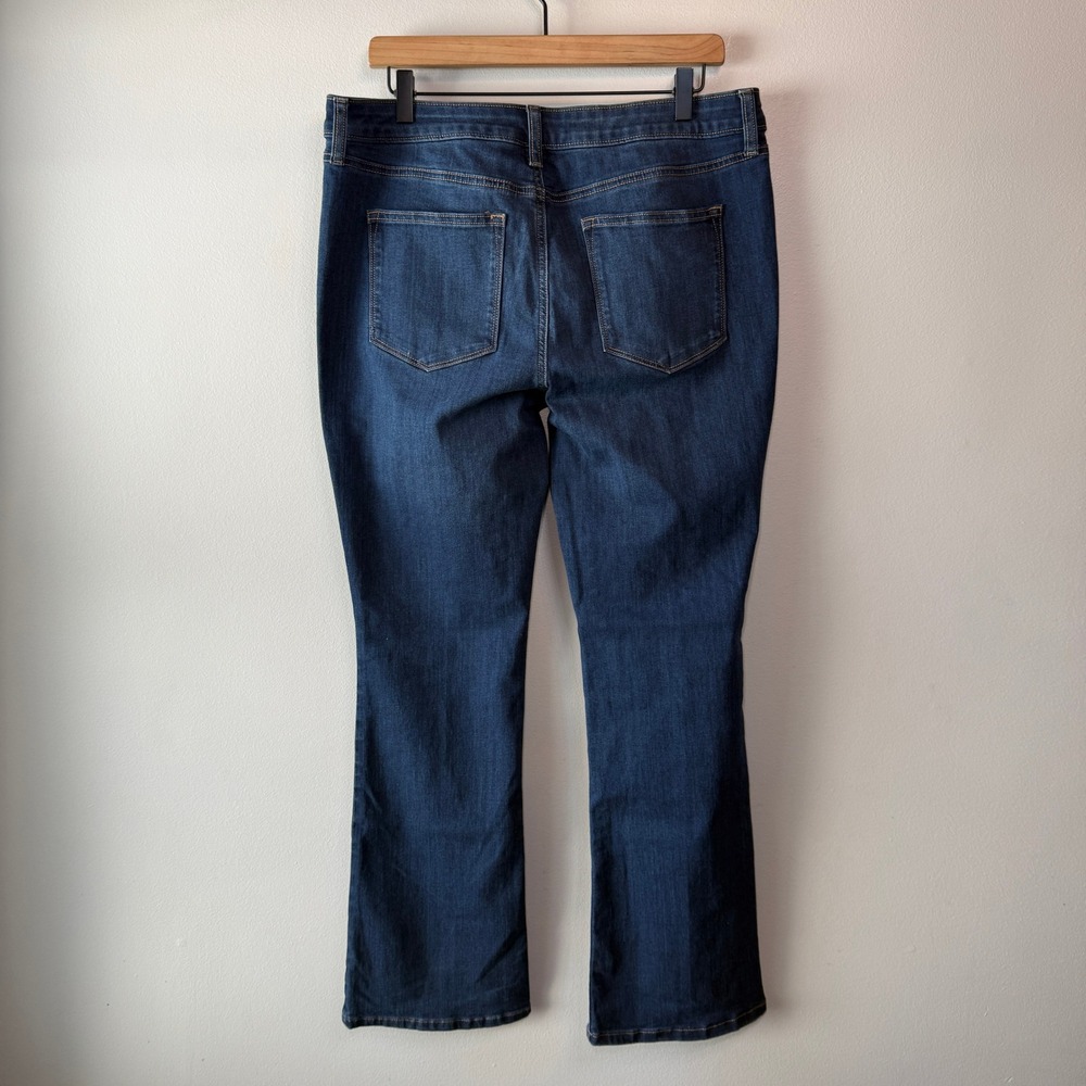 Sonoma Women's Bootcut Jeans Dark Wash Denim Stretch Size 14 Regular - Picture 5 of 6